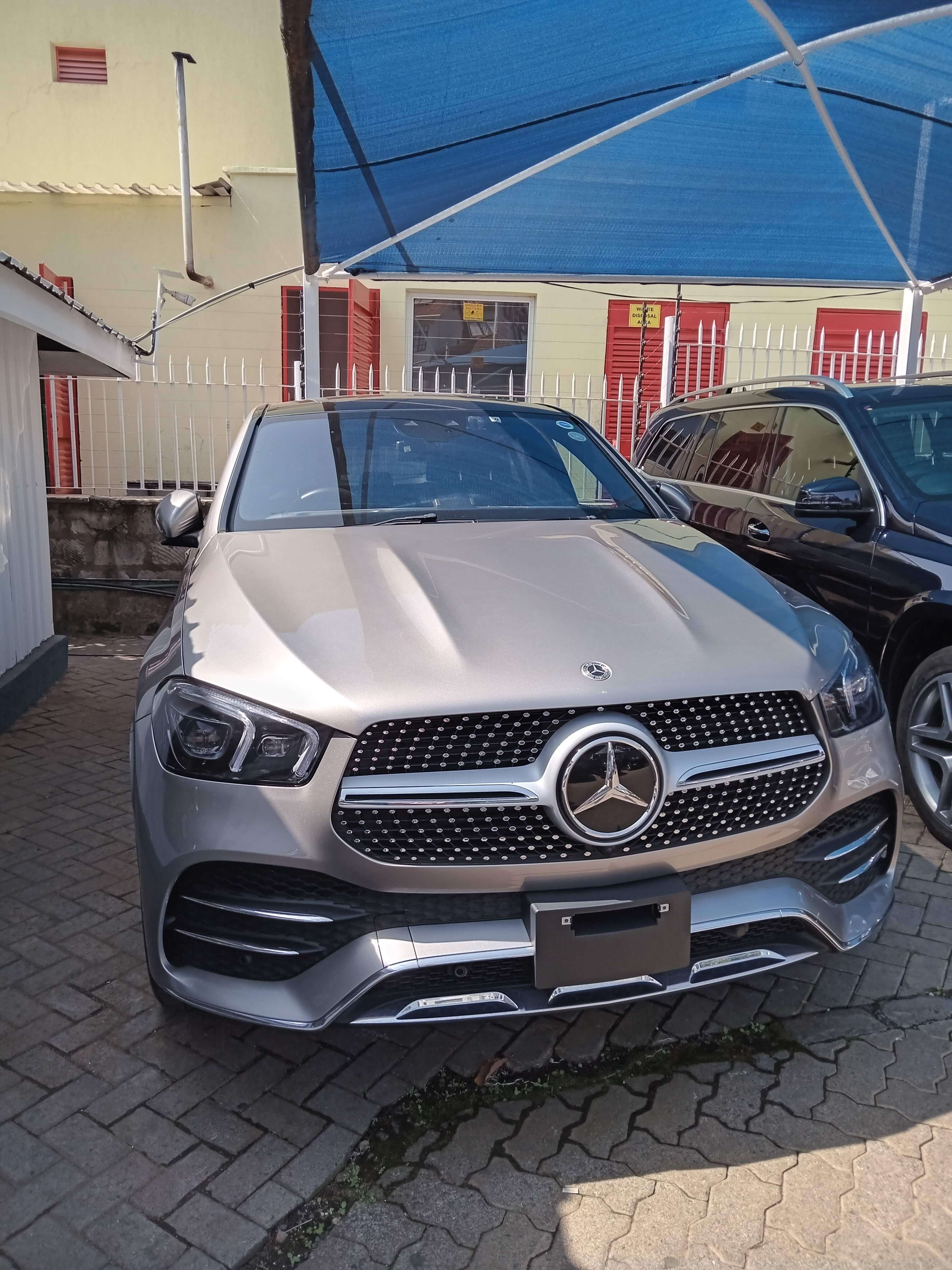 Mercedes Benz GLE 400d